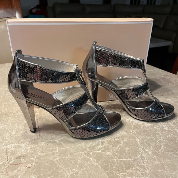 MICHAEL Michael Kors Shoes - Michael Kors Berkeley T-Strap Heels, in Gunmetal color. Size 8.5.